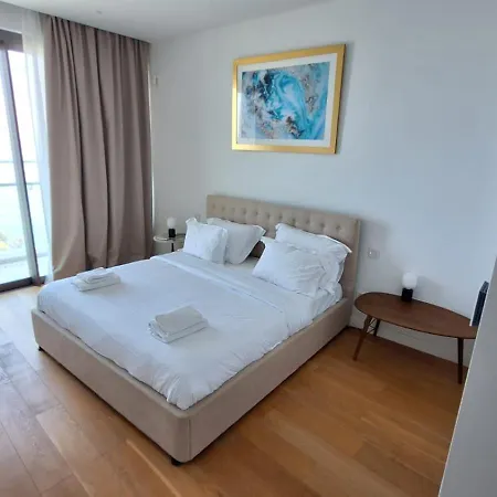 Del Mar 2 Bedroom Deluxe Seaside 'a' リマソール