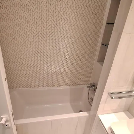 Del Mar 2 Bedroom Deluxe Seaside 'a' * Лимасол