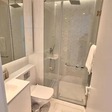 Del Mar 2 Bedroom Deluxe Seaside 'a'